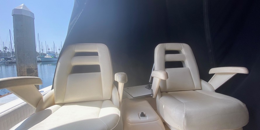 Grady-White Canyon 306