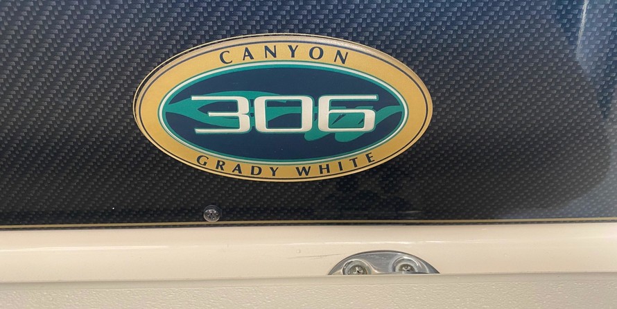 Grady-White Canyon 306