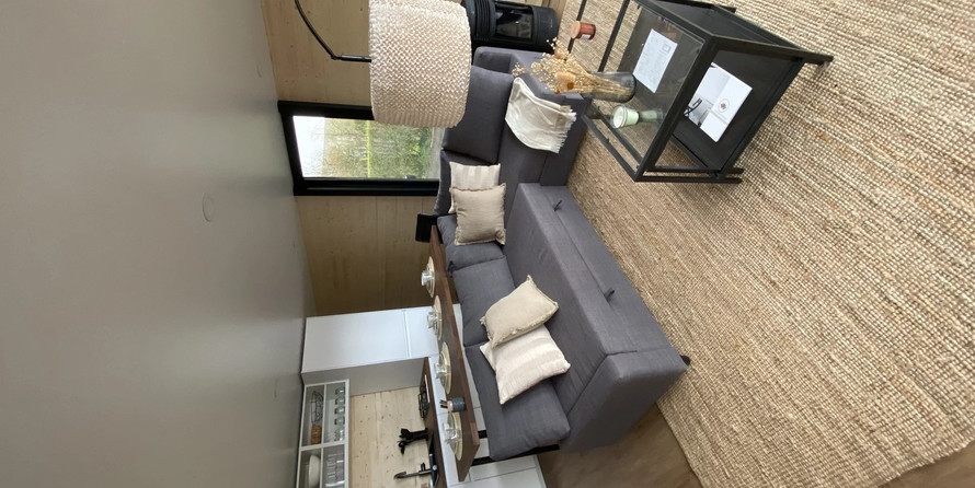 Waterlilly HousboatsLarge Double Suite V2