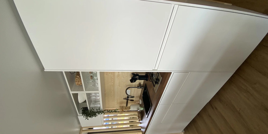 Waterlilly HousboatsLarge Double Suite V2