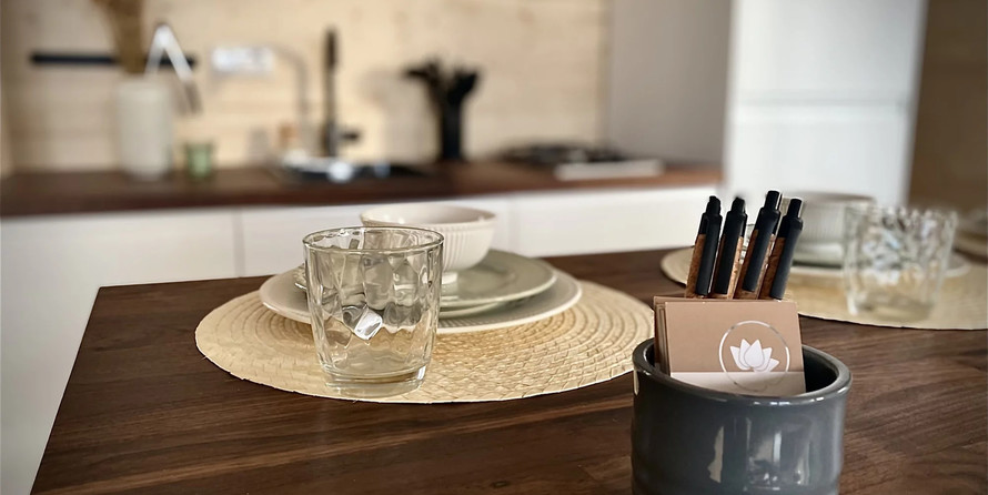 Waterlilly HousboatsLarge Double Suite V2