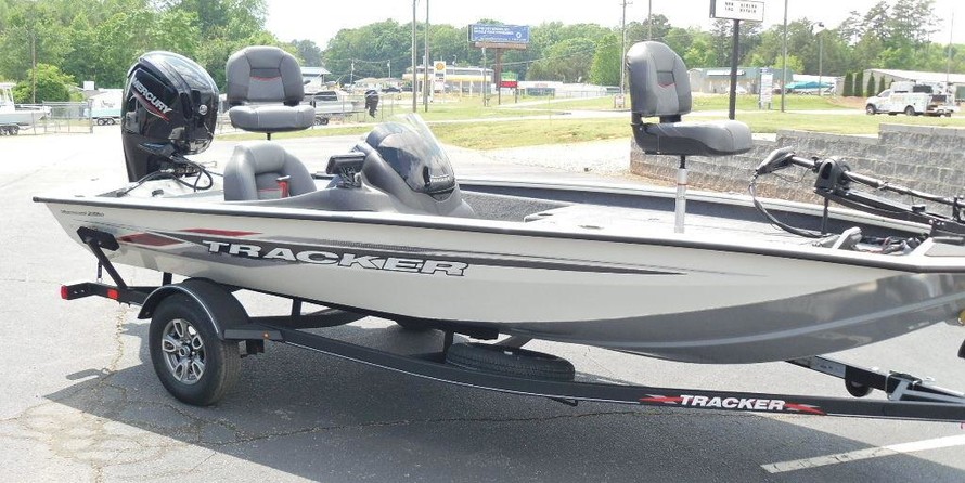 Tracker Pro Team 195 TXW Tournament Edition