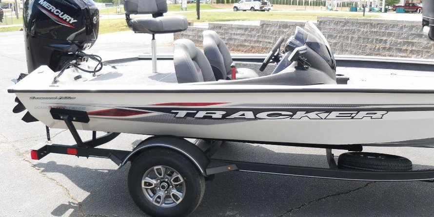 Tracker Pro Team 195 TXW Tournament Edition