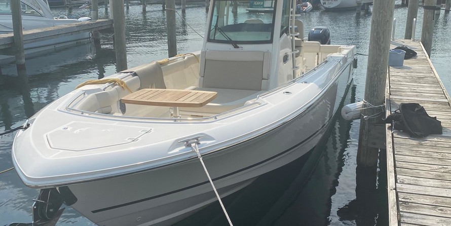 Boston Whaler 330 Outrage