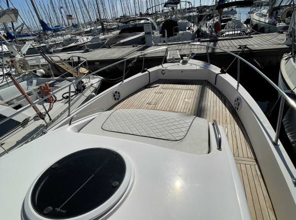 Gulf Craft Silvercraft 33