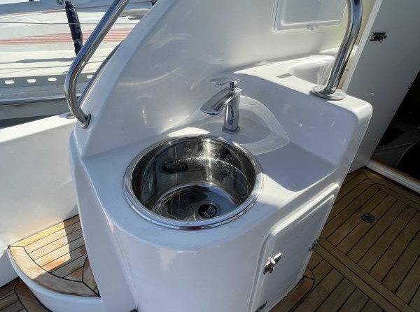 Gulf Craft Silvercraft 33