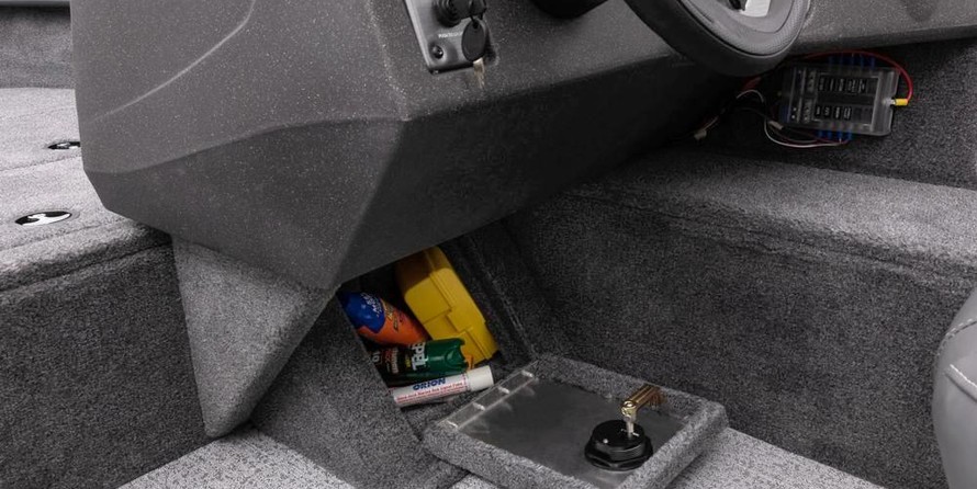 Tracker Pro Guide V-16 SC