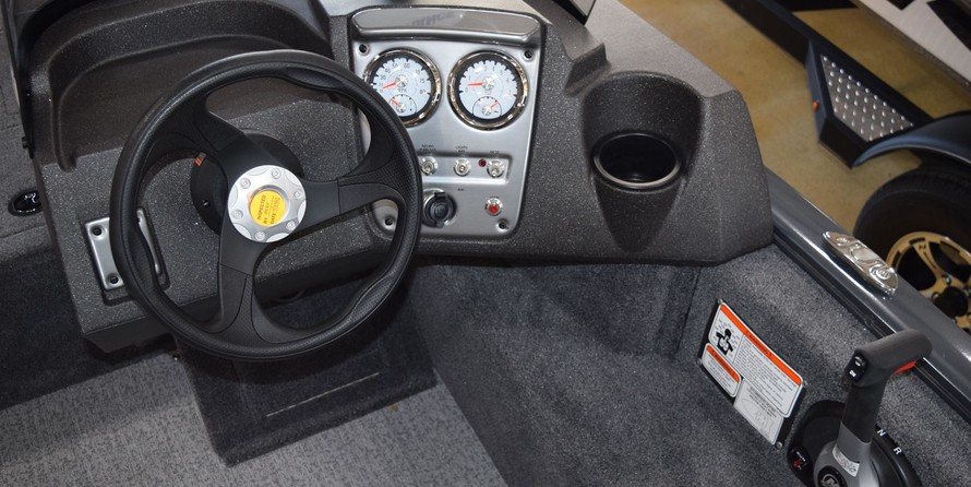 Tracker Pro Guide V-16 SC