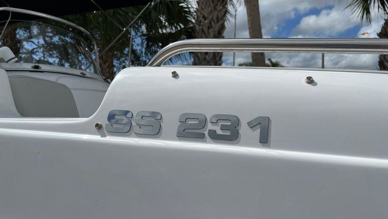 Hurricane Center Console SS 231 OB