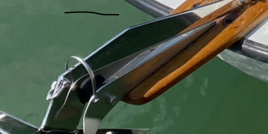 Boston Whaler 210 Outrage