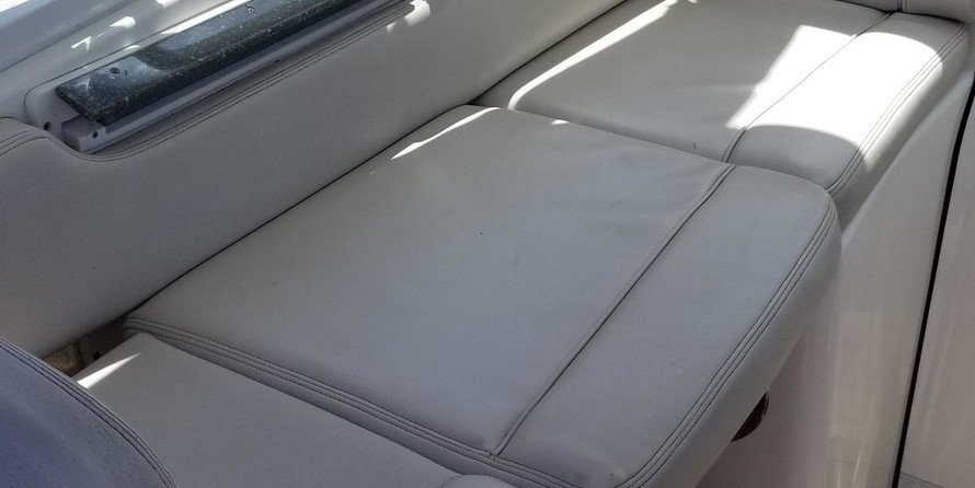 Boston Whaler 285 Conquest