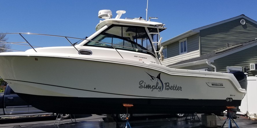 Boston Whaler 285 Conquest
