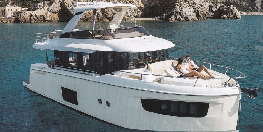 Absolute Navetta 52