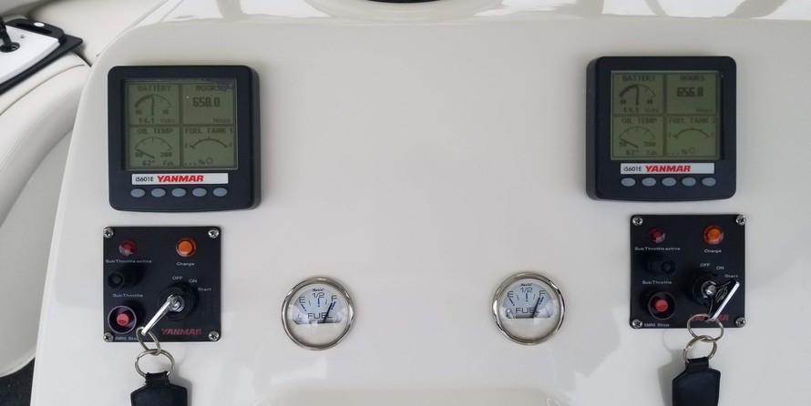 Silverton 42 Convertible