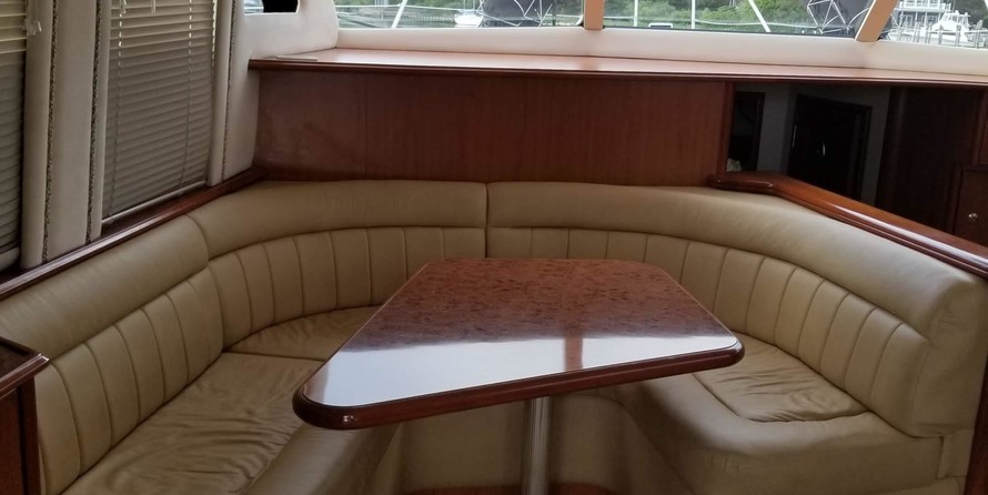 Silverton 42 Convertible