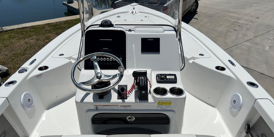 Sea Ray pro 208 bay