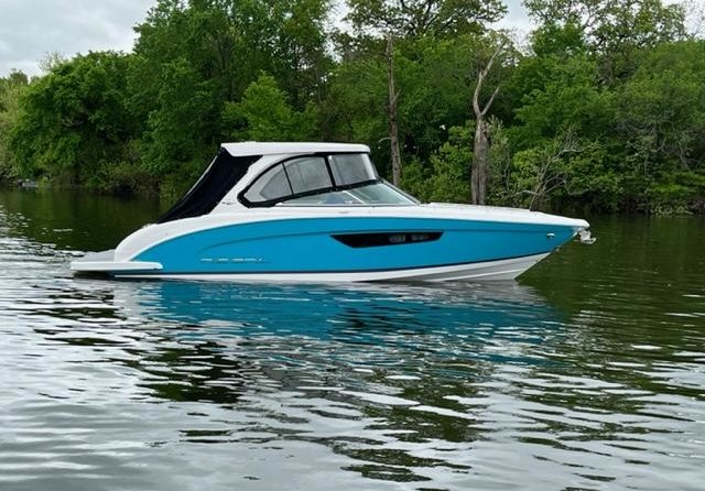 Regal 3300