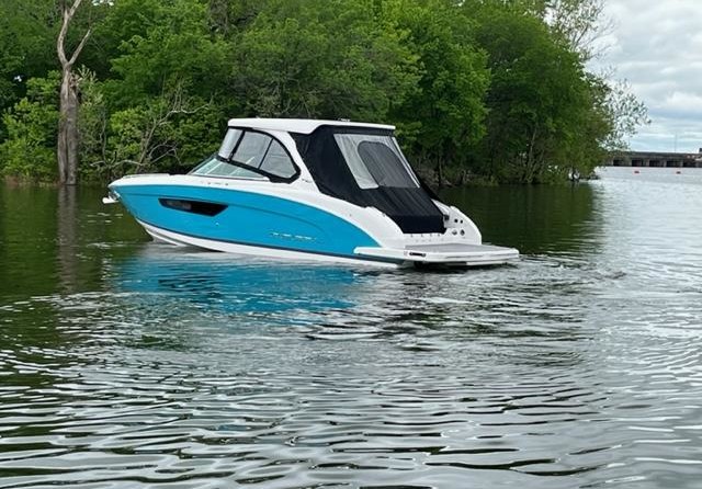 Regal 3300