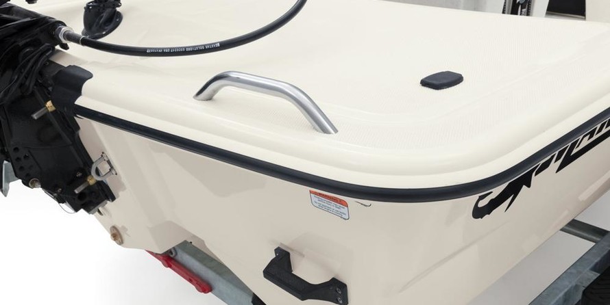 Mako Pro Skiff 15 CC