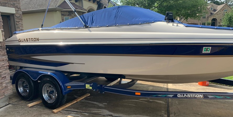 Triton 205 walleye "fish and ski"