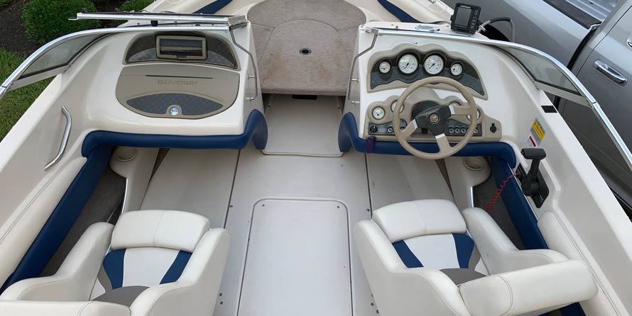 Triton 205 walleye "fish and ski"