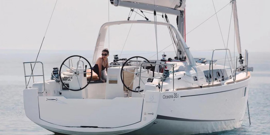 Beneteau Oceanis 35.1