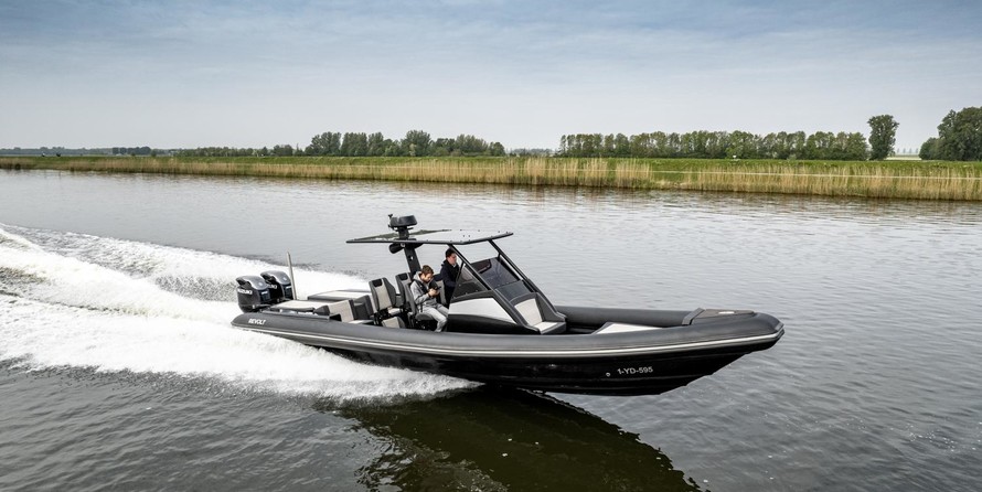 Revolt Comfort 11.80