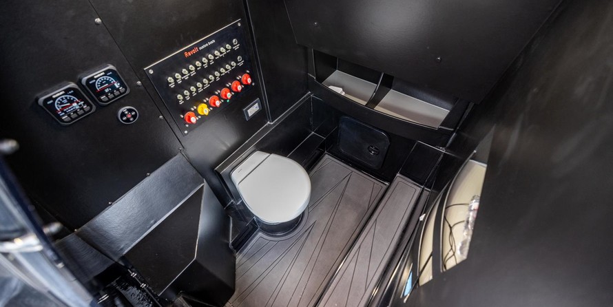 Revolt Comfort 11.80