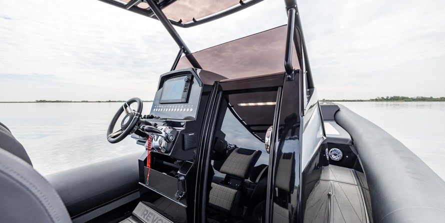 Revolt Comfort 11.80