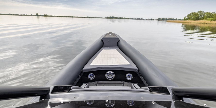 Revolt Comfort 11.80