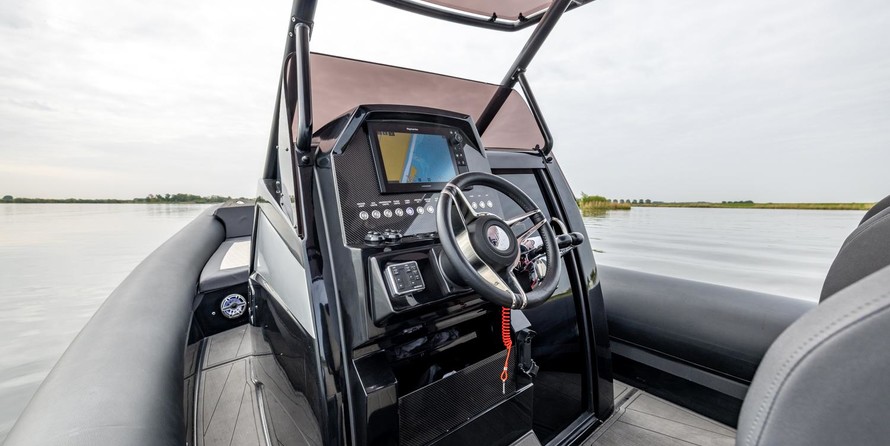 Revolt Comfort 11.80