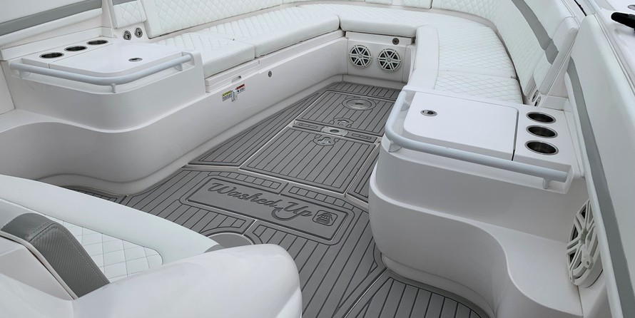 Intrepid 375 Center Console