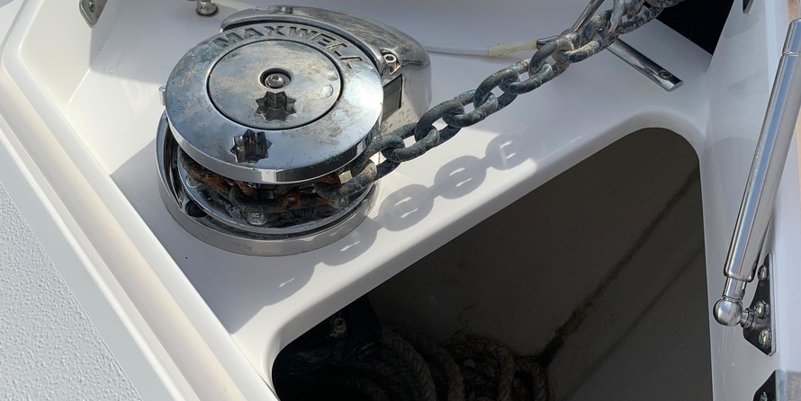 Intrepid 375 Center Console