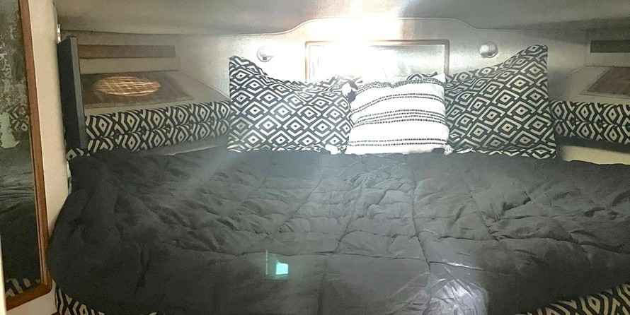 Sea ray 400 express cruiser