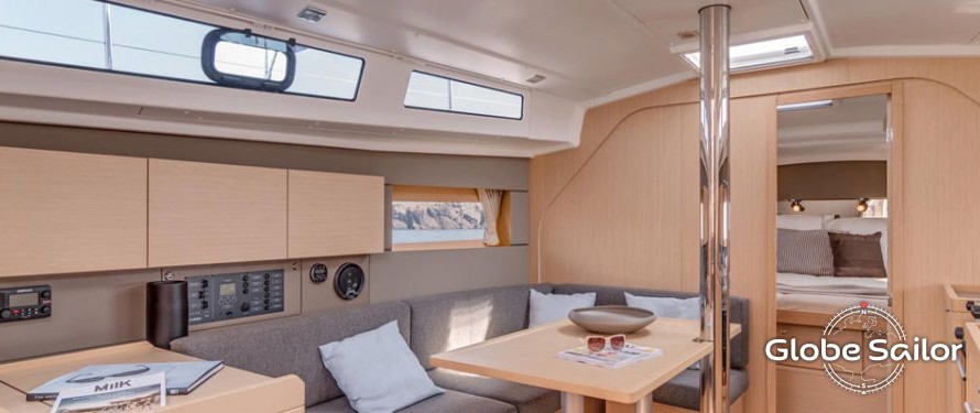 Beneteau Oceanis 38