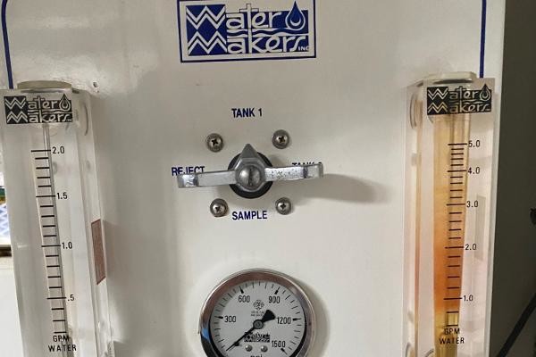 Hatteras 75 Cockpit Motor Yacht