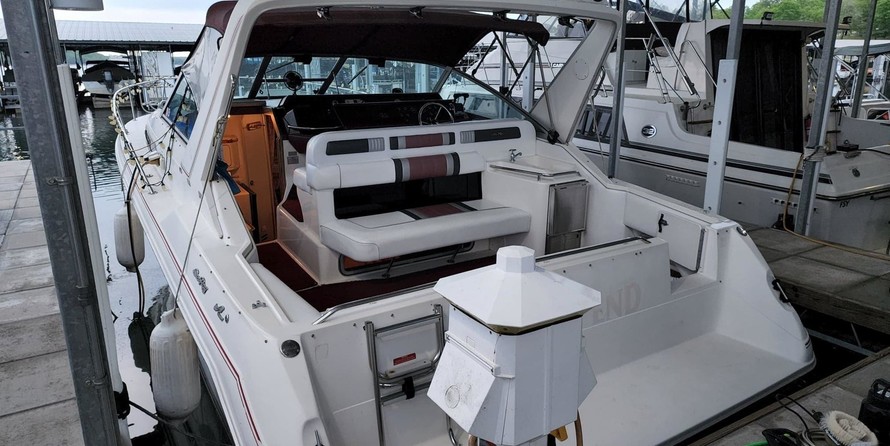 Sea Ray 310 Sundancer