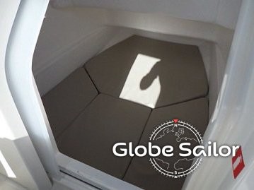 Quicksilver Activ 675 Open