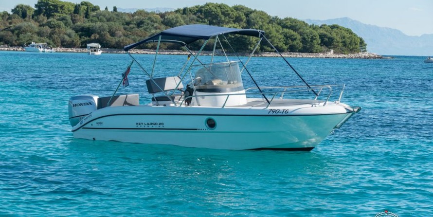 Sessa Key Largo 20