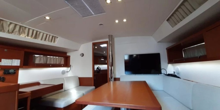 Beneteau Oceanis 45