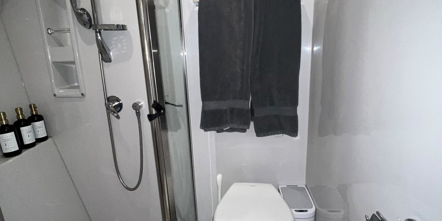 Cruisers Yachts 45 Cantius