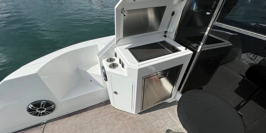Cruisers Yachts 45 Cantius