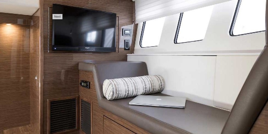 Cruisers Yachts 45 Cantius