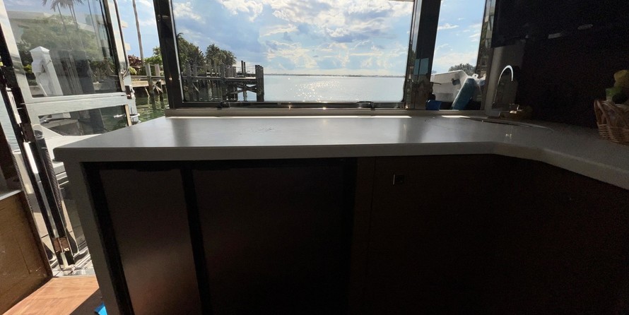 Cruisers Yachts 45 Cantius