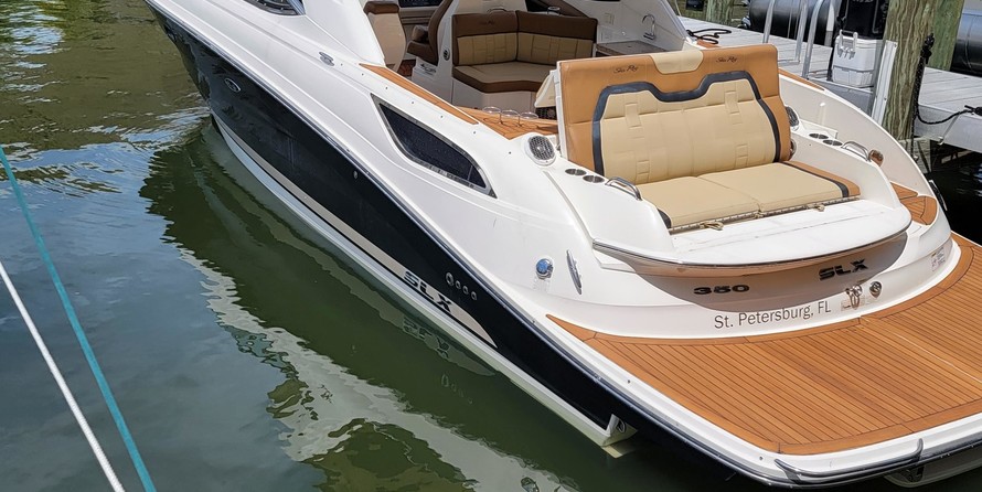 Sea Ray 350 SLX