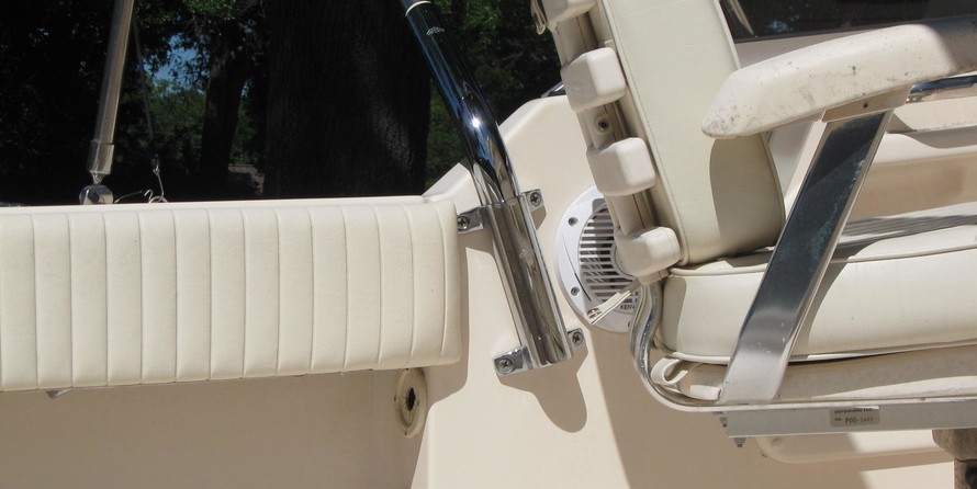 Grady-White Freedom 225