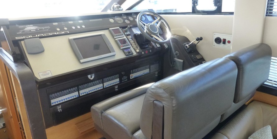 Fairline 42 Squadron