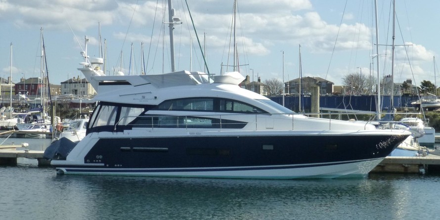 Fairline 42 Squadron