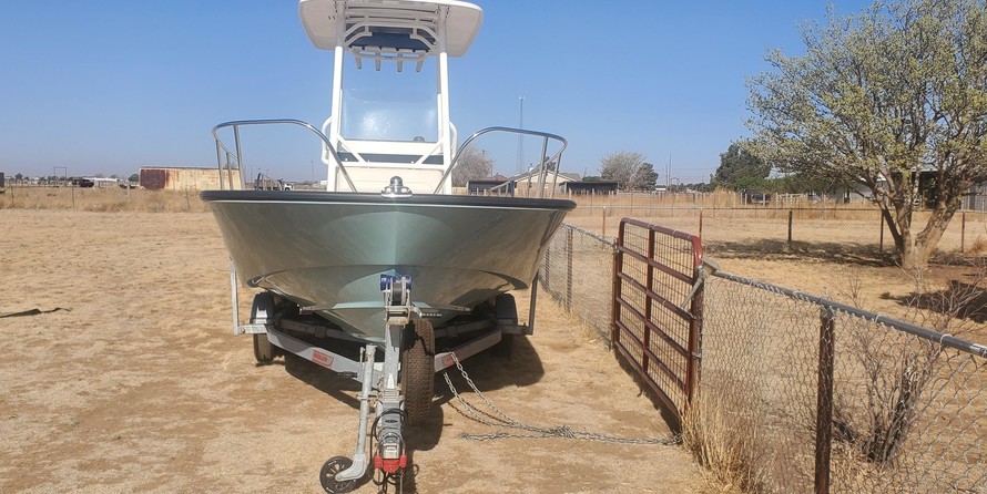 Boston Whaler 210 Montauk