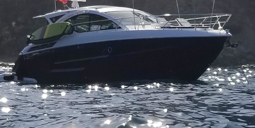 Cruisers Yachts 50 Cantius